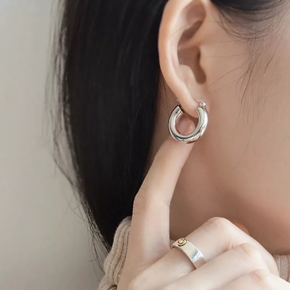 Jewelry - New Sterling Silver Hoop Earrings